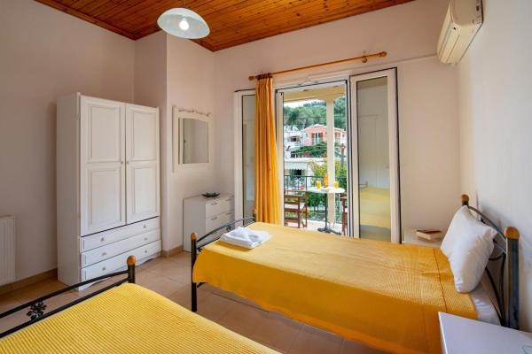 Arthur House Longós المظهر الخارجي الصورة