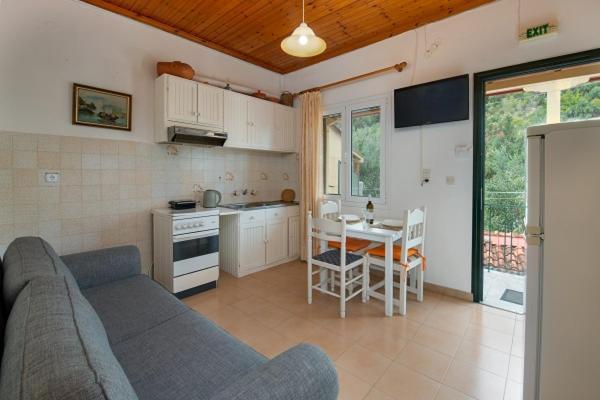 Arthur House Longós المظهر الخارجي الصورة